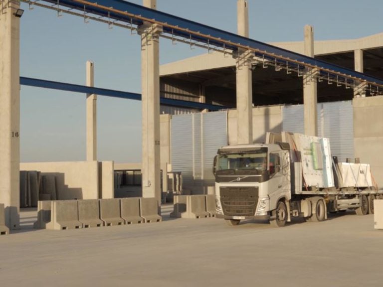 ¡Abrimos las puertas de nuestras instalaciones!